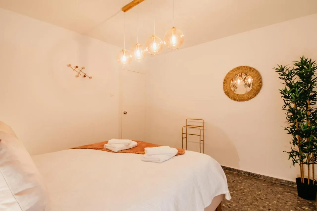 Tuguest Maria Luisa Apartment Granada Spanje