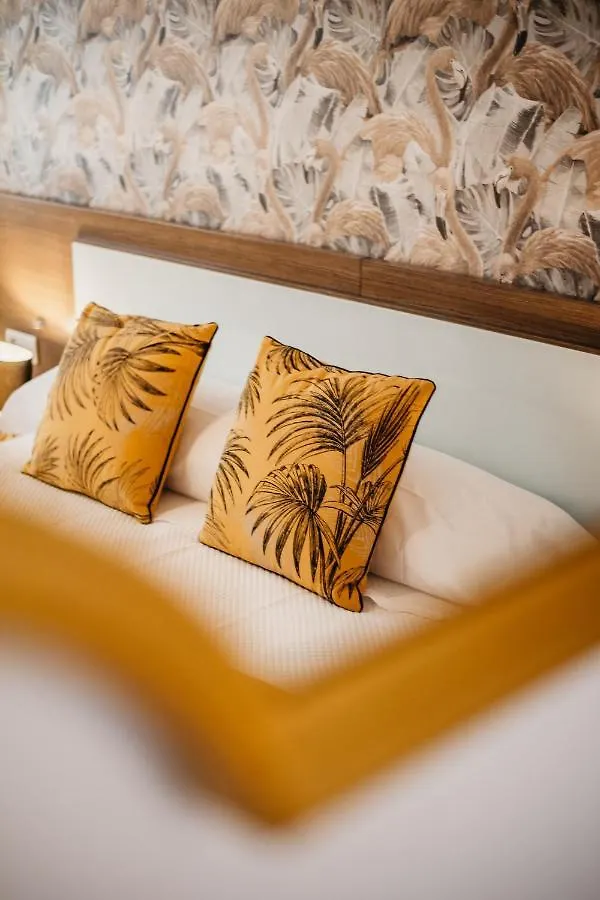 Tuguest Maria Luisa Apartment グラナダ スペイン